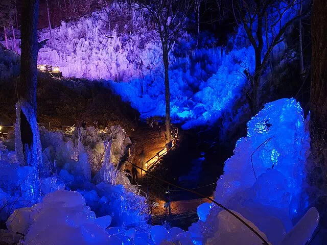 Icicles_of Ashigakubo