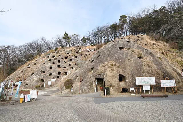 Yoshimi Hundred Caves