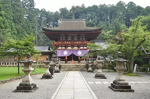 Niutsuhime Shrine